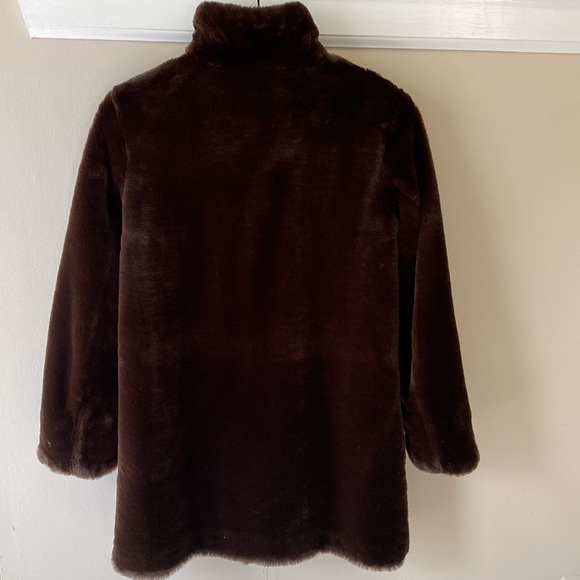 NEW Brown Water Resistant Reversible Faux Fur Coat - Picture 9 of 9